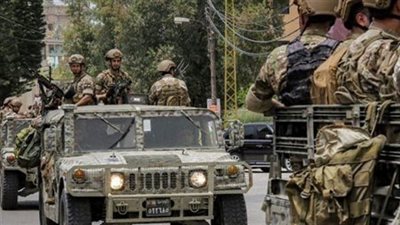 مُداهمات واسعة للجيش في إحدى المناطق وتوقيف عدد من المطلوبين