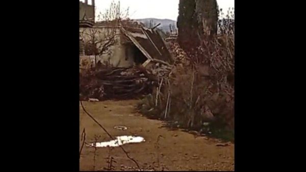 الأمن العام السوري يهدم منزلين عائدين للبنانيين في حوش السيد علي