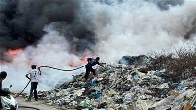 سحابة سامة فوق منطقة صور ... نفايات تحترق منذ عشرة ايام تخنق اهالي الحوش وعين بعال وتلكؤ خطير في المعالجة !