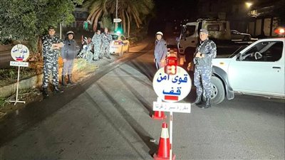 محاولة دهس عنصر أمني تشعل مطاردة.. وتوقيف السائق!
