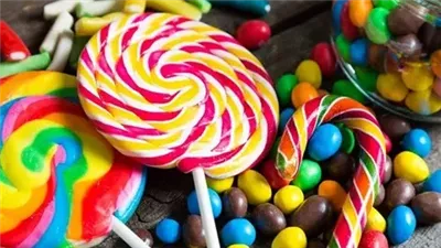 أطعمة ومشروبات قد تُفاقم القلق والاكتئاب