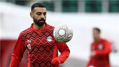 تجديد عقد صلاح لم ينجح.. كاراغر يهاجم إدارة التعاقدات في ليفربول