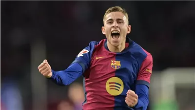 برشلونة يضمن بقاء نجمه لوبيز حتى هذا العام!