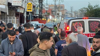 حادث سير على طريق المساكن الشعبية - البرج الشمالي ونقل اصابات