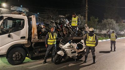 بعد الحملة الامنية المشددة على الموتسيكلات والتكاتك، ما هي الاجراءات القانونية لتسجيل وقيادة هذه الآليات وفقاً للقانون اللبناني ؟