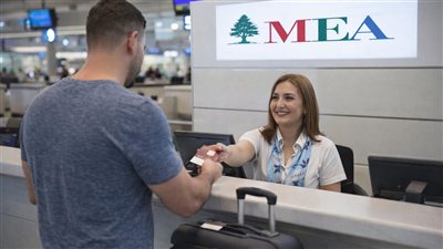 ⁨ مليوني دولار تختفي من مطار بيروت في قصة بوليسية مذهلة⁩