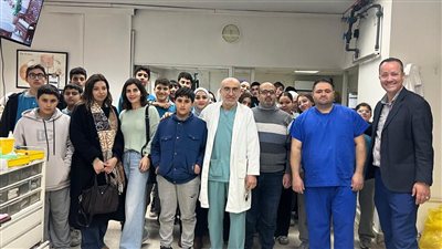 زيارة علمية لطلاب متوسطة معروف سعد إلى مستشفى دلاعة