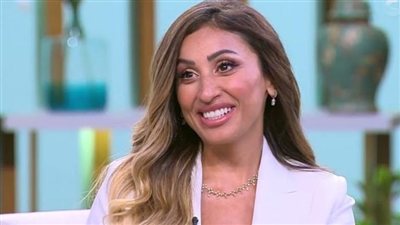 تمنت إنجاب الكثير من الأطفال.. دينا الشربيني تكشف تفاصيل عن حياتها الشخصية (فيديو)