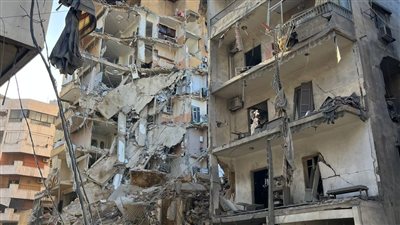 مشاهد صباحية توثق الدمار الهائل الذي خلفته الغارات على الضاحية الجنوبية فجرا