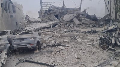 غارة دمّرت مبنى بالكامل في دير الزهراني - النبطية