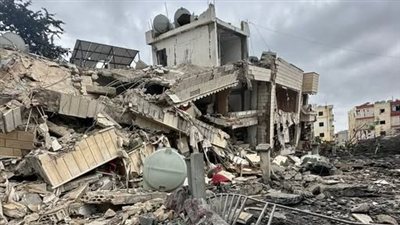 آثار الدمار في حي سكني بالكامل في بلدة الكفور - قضاء النبطية جراء سلسلة من الغارات ليلاً