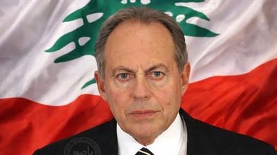 الرئيس لحّود : ما سيحصل في المستقبل القريب سيكون شبيهًا بما حصل في العام 2000
