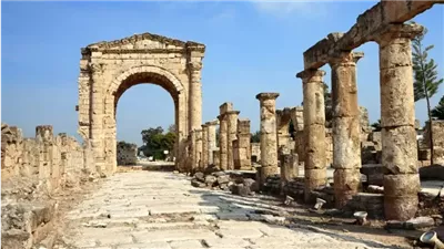 مدينة صور: خمسة آلاف عام من الذاكرة الإنسانية المشتركة  تحت نيران الحضارة المعاصرة
