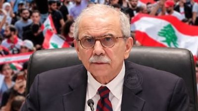 رسائل تحذيرية وصلت لرئيس الحكومة.. حراك في الشارع اللبناني